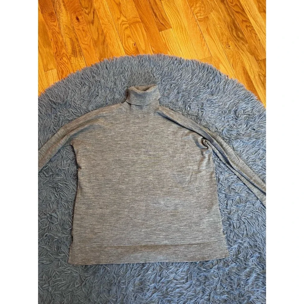 J.CREW Light Gray Merino Wool Relaxed Turtleneck Sweater Size XS